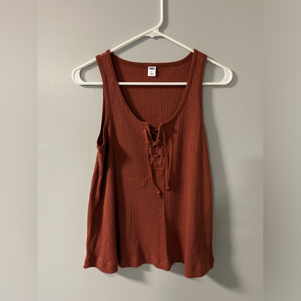 Ribbed orange tank top